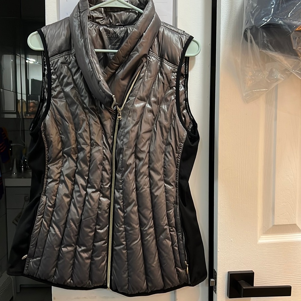 Calvin Klein Performance Down & Feather great for spring weather